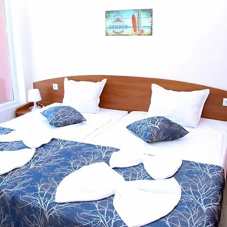 Capuccino Guest - Free Parking And Wi-fi 阳光海滩