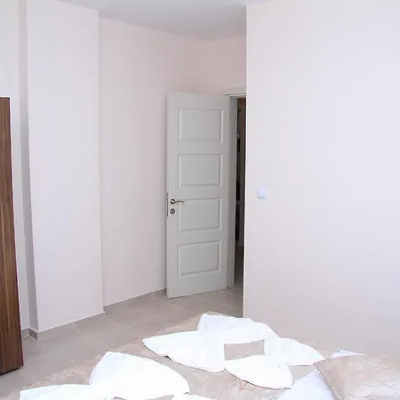 Capuccino Guest - Free Parking And Wi-fi Apartment *