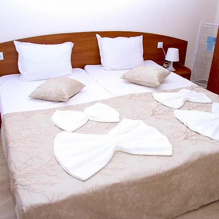 Capuccino Guest - Free Parking And Wi-fi * Sunny Beach