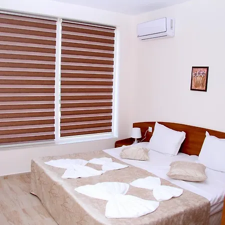 Capuccino Guest - Free Parking And Wi-fi Apartment Sunny Beach