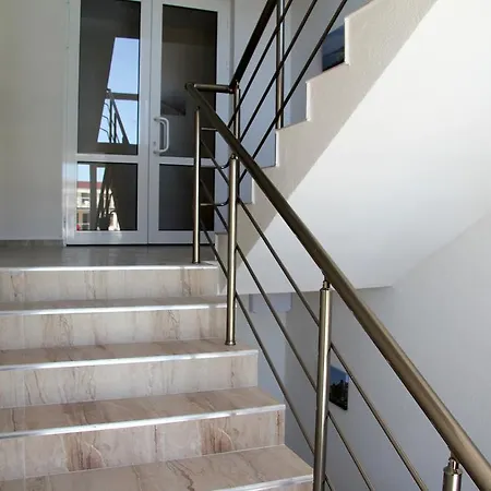 Capuccino Guest - Free Parking And Wi-fi Apartment *