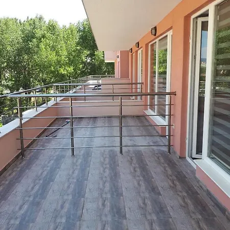 Capuccino Guest - Free Parking And Wi-fi Apartment Sunny Beach