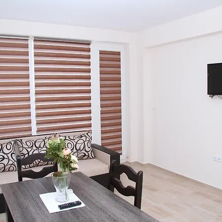 Capuccino Guest - Free Parking And Wi-fi Солнечный берег