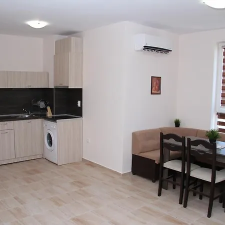 Capuccino Guest - Free Parking And Wi-fi * ساني بيتش