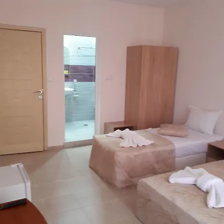 Daire Capuccino Guest - Free Parking And Wi-fi *