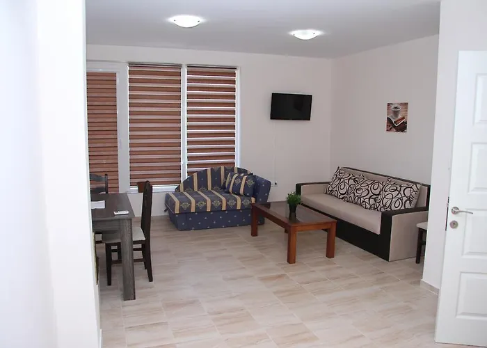 Апартаменты Capuccino Guest - Free Parking And Wi-fi Солнечный берег