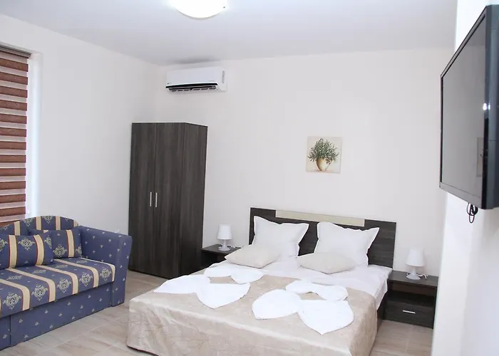 Capuccino Guest - Free Parking And Wi-fi Солнечный берег