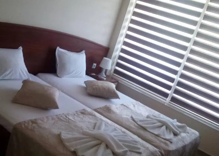 Capuccino Guest - Free Parking And Wi-fi Апартаменты Солнечный берег