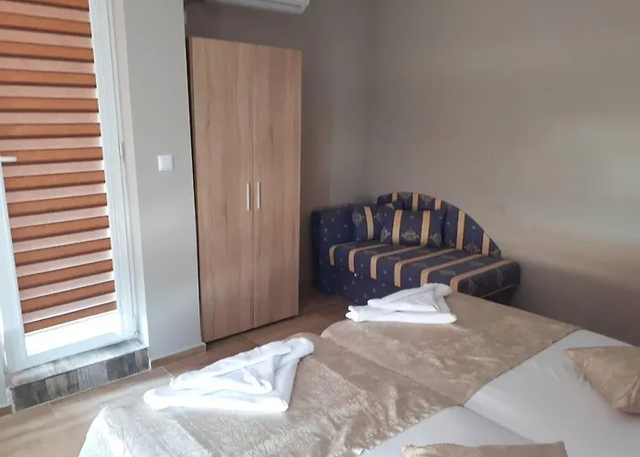 Capuccino Guest - Free Parking And Wi-fi Солнечный берег