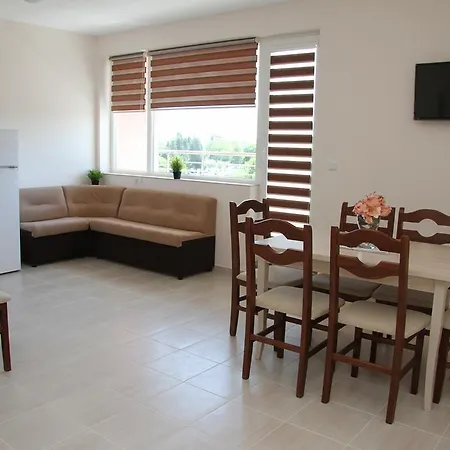 Apartmán Capuccino Guest - Free Parking And Wi-fi Sluneční pobřeží