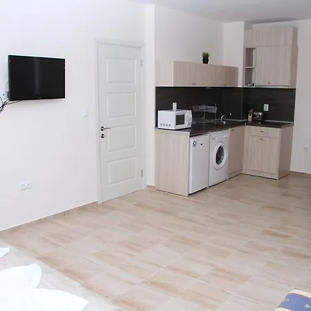 Apartmán Capuccino Guest - Free Parking And Wi-fi
