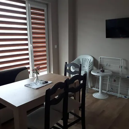 Apartmán Capuccino Guest - Free Parking And Wi-fi *