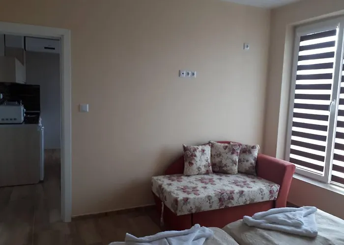 Capuccino Guest - Free Parking And Wi-fi Apartmán *